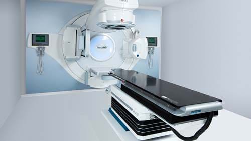 Elekta Versa HD patient table for radiation therapy