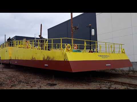 Gearboxes and couplings in the machine room of the wave energy plant, Tordenskiold